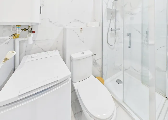 La Belle Pres De La Du Midi, Palais Des Festivals Et Centre-ville Cannes